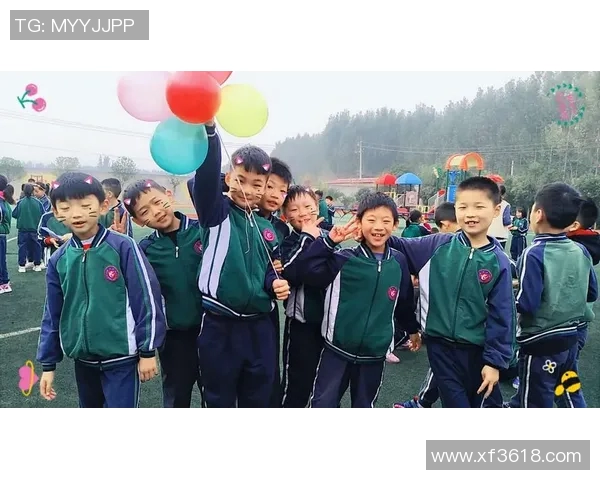 足球明星化妆后踢球挑战视频展现别样魅力与运动激情