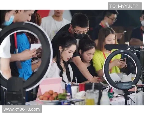 黄秀英独家分享排球心得与技巧提升之道,助你成为场上明星 黄秀英独家分享排球心得与技巧提升之道,助你成为场上明星